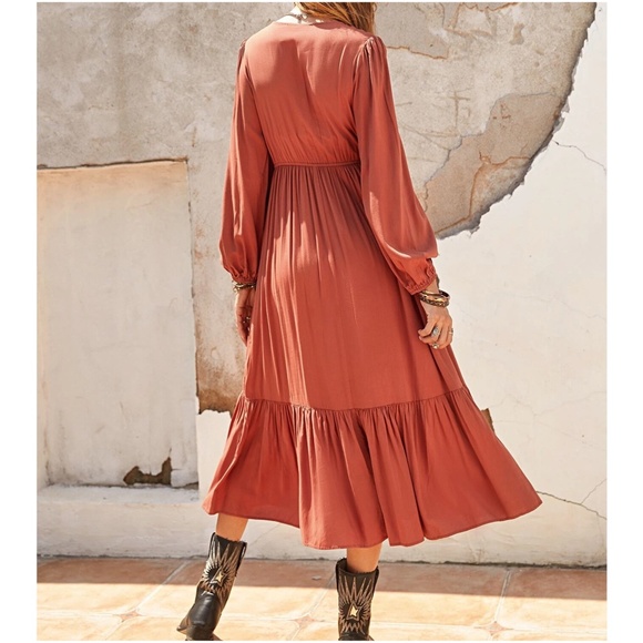 Boho Button Pleated Long Sleeve Maxi Dress - Picture 6 of 6